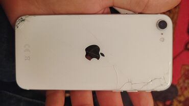 Apple iPhone: IPhone SE 2020, 128 GB, Ağ — 1