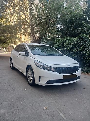 forut satsi: Kia K3: 1.6 l | 2016 il Sedan — 2