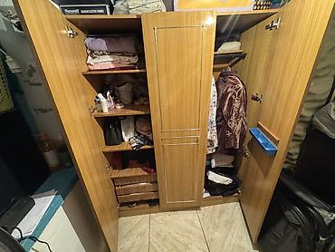 Шкафы: Шифоньер, шкаф для одежды, Б/у, Прямой, ЛДСП — 2