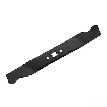 cirkular cena: Crno sečivo za kosilicu, dužine 457 mm i debljine 3 mm. Poseduje — 1
