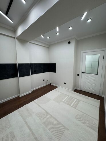 срочно продаётся 1 комнатная квартира в районе парк фучика: 1 бөлмө, 36 кв. м, Элитка, 9 кабат, Евроремонт