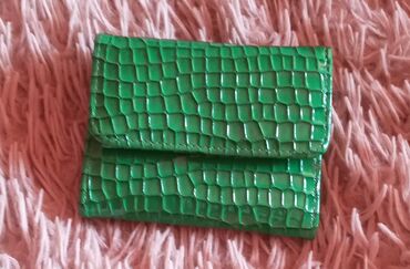 сумка зеленый цвет: Новый кошелёк 👛 300 сом