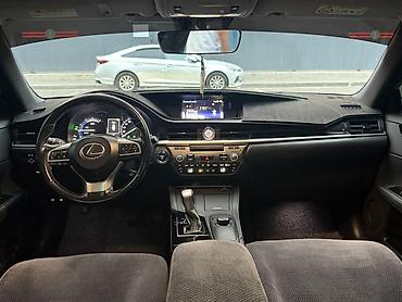 lexus cs: Lexus ES: 2016 г., 2.5 л, Вариатор, Гибрид, Седан — 9