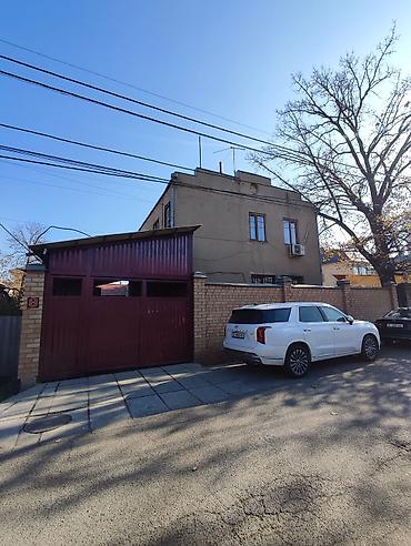 Продажа коттеджей и домов: ПРОДАЕТСЯ ДОМ В ПРЕСТИЖНОМ РАЙОНЕ БИШКЕКА 🏡 Продается 2-х этажный дом — 1