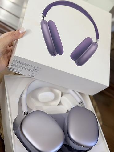 Masaüstü kompüterlər və komponentlər: Məhsul: Apple AirPods Max (bənövşəyi/gümüş tonları) Təsvir: - Yüksək — 1