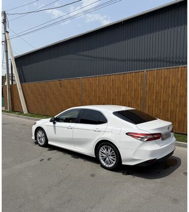 tayota runx: Toyota Camry: 2020 г., 2.5 л, Автомат, Бензин, Седан