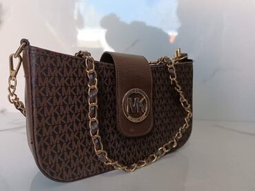 Torbe: Torbe 
Velike cena 4100din, manje po 3000din — 26