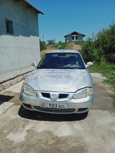 автомобиль митсубиси: Hyundai Avante: 1999 г., 1.5 л, Автомат, Бензин, Седан
