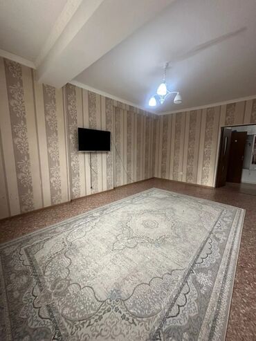 сдается 2 комнатная квартира в джале: 2 бөлмө, Кыймылсыз мүлк агенттиги, Чогуу жашоосу жок, Толугу менен эмереги бар