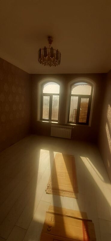 Həyət evləri və villaların satışı: 5 otaqlı, 7 kv. m, Yeni təmirli — 15