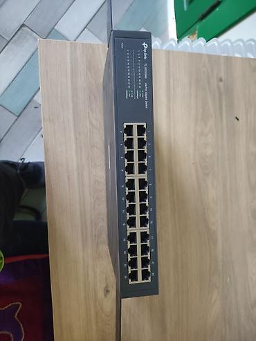 kommutatory sfp: Коммутатор Ethernet 24 порта - Модель: TP-Link TL-SG1024D (надпись на — 2