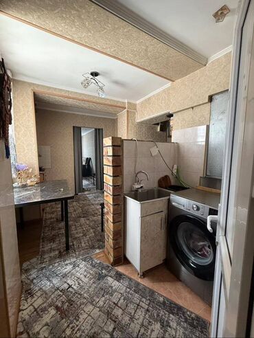 Продажа квартир: 1 комната, 38 м², Индивидуалка, 3 этаж, Косметический ремонт