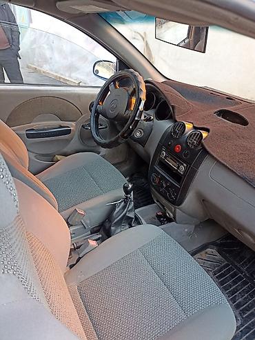 авто выкупом бишкек: Daewoo Kalos: 2005 г., 1.6 л, Кол менен иштөөчү, Бензин, Хетчбек — 6
