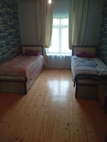 Günlük kirayə evlər: 100 kv. m, 3 otaqlı — 9