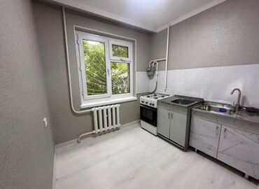 Продажа квартир: 1 комната, 35 м², 104 серия, 1 этаж, Евроремонт