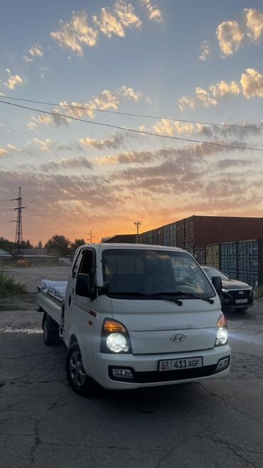 матор на портер: Легкий грузовик, Hyundai, Стандарт, 1,5 т