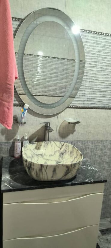 Uzunmüddətli kirayə mənzillər: Memar Əcəmi metrosuna 3 dəqiqəlik məsafədə yerləşən, 3 otaqlı, 60 m² -da lalafo.az — 13 Uzunmüddətli kirayə mənzillər: Memar Əcəmi metrosuna 3 dəqiqəlik məsafədə yerləşən, 3 otaqlı, 60 m² — 13