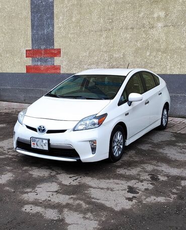 тайлта ярис: Toyota Prius: 2012 г., 1.8 л, Электромобиль, Хетчбек