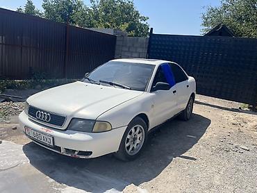 smart open: Audi A4: 1995 г., 1.8 л, Механика, Бензин, Седан — 1