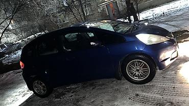 Honda: Honda Fit: 2010 г., Бензин, Хэтчбэк — 4