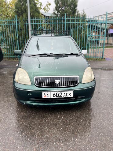 Toyota: Toyota Vitz: 1999 г., 1.3 л, Бензин, Хэтчбэк