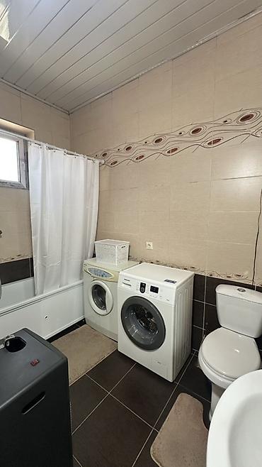 Продажа коттеджей и домов: 📍 Продается 2 х эт дом Город: Бишкек (район Молодая Гвардия) • 🏠 — 15