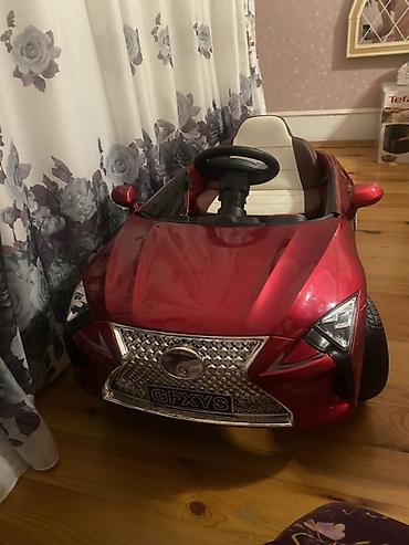kabriolet: Uşaq üçün elektrikli miniatür maşın – qırmızı rəngdə, kabriolet — 1
