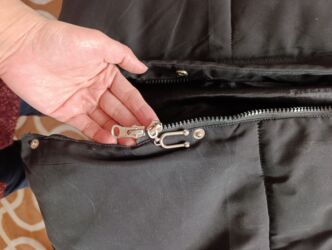 Пуховики и зимние куртки: Пуховик, Длинная модель, С мехом, С капюшоном, Приталенная модель, S at lalafo.kg — 5 Пуховики и зимние куртки: Пуховик, Длинная модель, С мехом, С капюшоном, Приталенная модель, S — 5