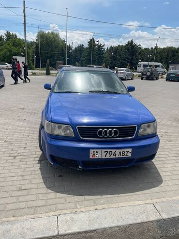 срочно ауди: Audi A6: 1996 г., 2.6 л, Механика, Бензин, Седан