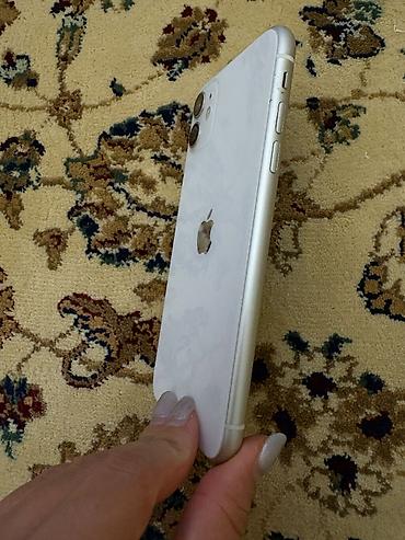 saxta iphone: IPhone 11, 64 GB, Ağ — 3