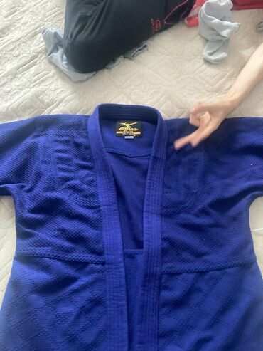 термобелье для спорта бишкек: 1200сом кимоно для дзюдо 🥋 одевали только месяц состание хорошое
