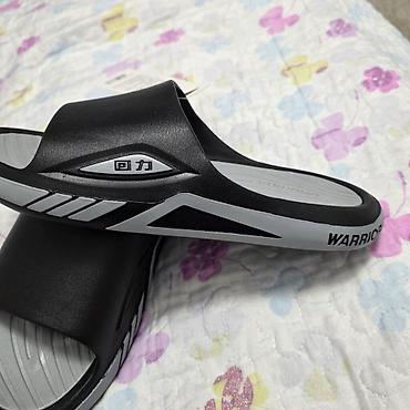 Босоножки, сандалии, шлепанцы: Мужские шлёпанцы Warrior - Тип: шлёпанцы/слайды - Цвет: чёрный верх — 2