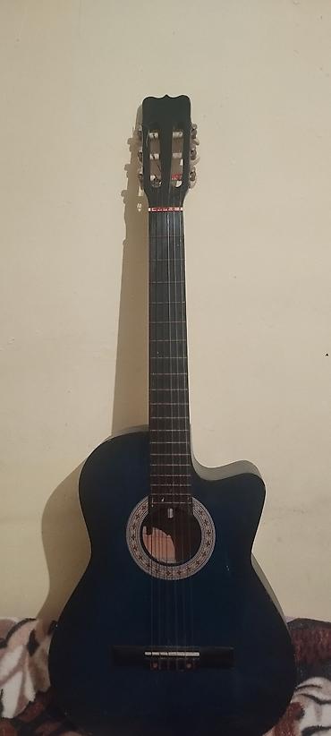 classi: Klassik gitara yeni öyrənib başqasına keçdiyim üçün satıram mayasından — 2