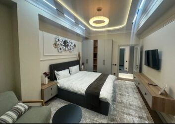 аренда квартир в бишкеке район восток 5: 2 комнаты, Душевая кабина, Постельное белье, Кондиционер