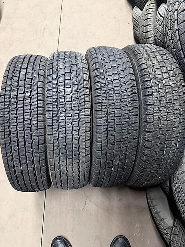 Комплект из 4 зимних шин Bridgestone Размер: 145/80 R12. Индекс