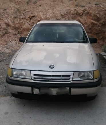 опель зафира б: Opel Vectra: 1992 г., 1.6 л, Механика, Бензин, Седан