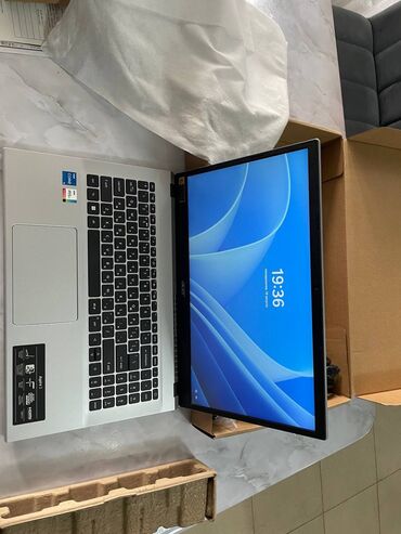 клавиатура компьютера: Ноутбук, Acer, 16 ГБ ОЗУ, Intel Core i5, 15.6 ", Новый, Для работы, учебы, память SSD