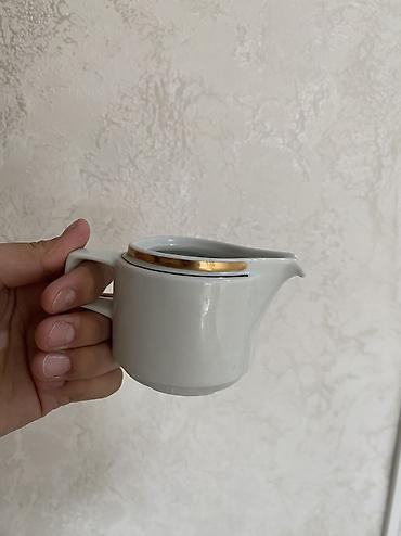 Наборы посуды: Набор разной посуды для дома: кружки, креманки, молочники. Состав: - — 8