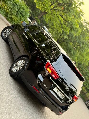 Kia: Kia Carnival: 2020 г., 2.2 л, Автомат, Дизель, Минивэн — 10