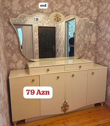 Kamod güzgü ilə - Rəng: krem/ivori - Üst hissədə iri dekorativ güzgü lalafo.az -da Kamod güzgü ilə - Rəng: krem/ivori - Üst hissədə iri dekorativ güzgü