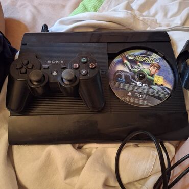 Sony PlayStation 3 oyun konsolu ilə ev əyləncənizi zənginləşdirin. Bu