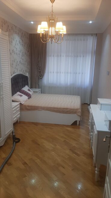 Qonaq otağı dəstləri: Г. Хырдалан, новостройка, 2 комнаты, супер ремонт, вместе с мебелью — 4