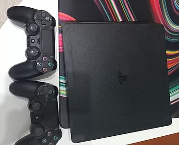 ps4 slim disk: PlayStation 4 Slim oyun konsolu paketi - Model: PS4 Slim (qara rəng) — 1