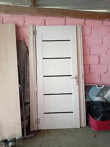 Ağ rəngli daxili qapı dəsti - Material: MDF/laminat örtüklü ağ panel