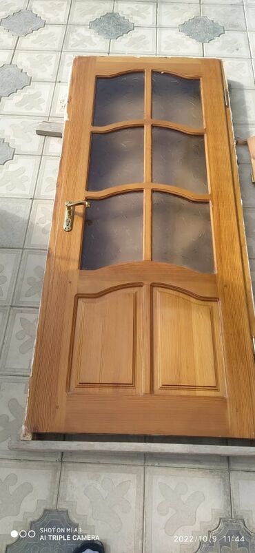 Otaq qapıları: Taxta otaq qapısı – şüşəli model - Material: təbii ağac (şam tonunda) — 5