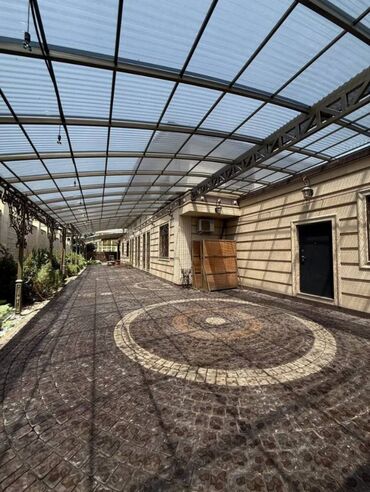 Продажа квартир: Коттедж, 550 м², 7 комнат, Агентство недвижимости, Евроремонт