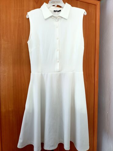 платья белые: Повседневное платье, Италия, Лето, Короткая модель, M (EU 38)