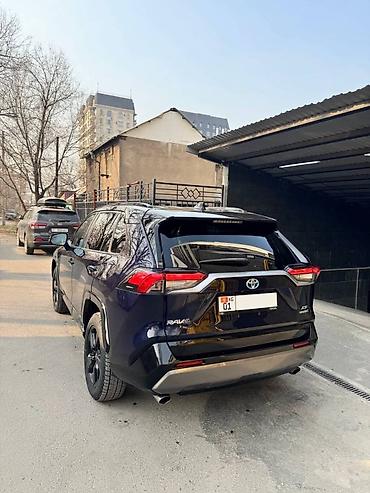 Toyota: Toyota RAV4: 2019 г., 2.5 л, Автомат, Гибрид — 8