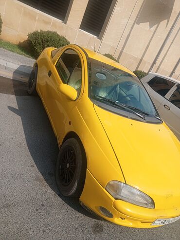 Vauxhall: Opel Tigra – kompakt kupe - Kuzov: 2 qapılı kupe, parlaq sarı rəng -