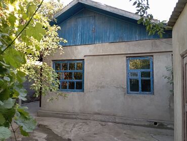 купить дом в пригороде бишкека: Дом, 86 м², 5 комнат, Собственник, Старый ремонт